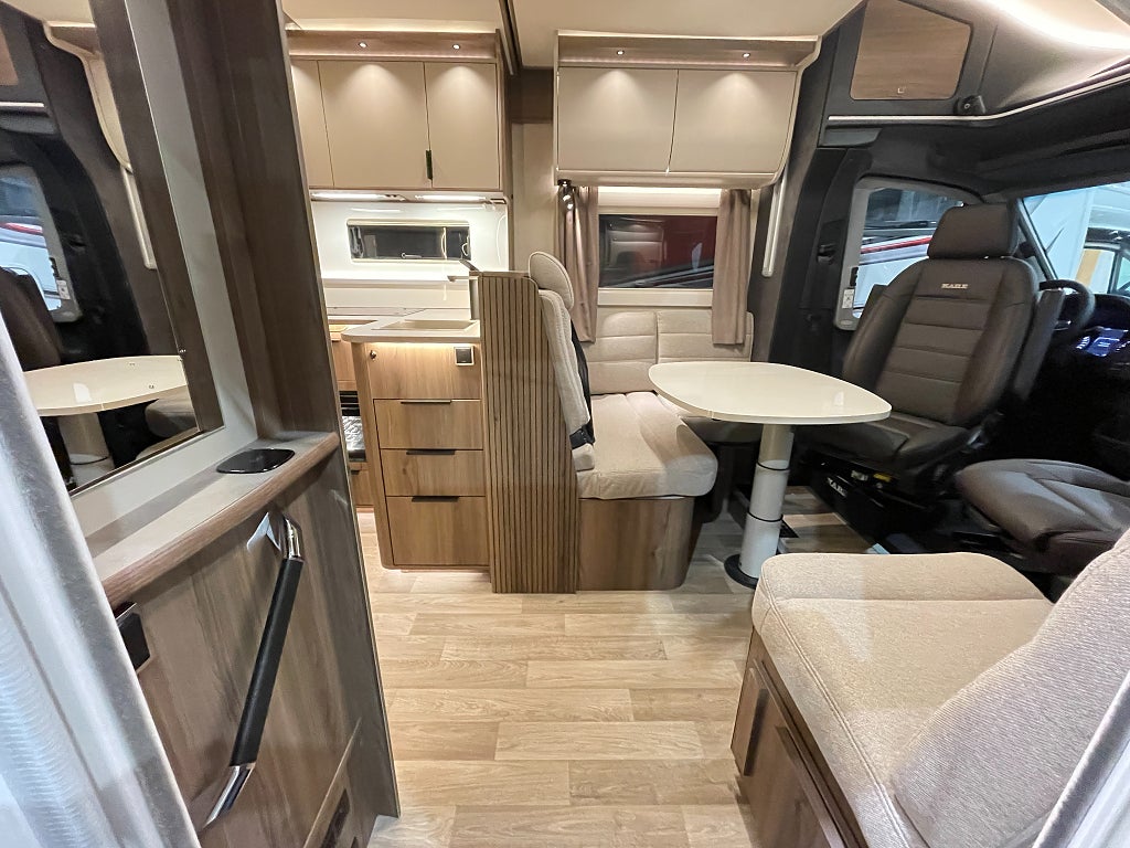 Kabe TMX 810 LGB /5 bältad/Mercedes 170hk/ALDE/Taksäng - Kabe