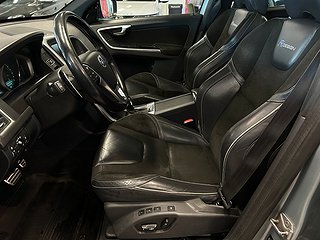 Volvo XC60 T6 AWD Aut R-Design S&V-däck/M&D-värm/Drag/Kamera