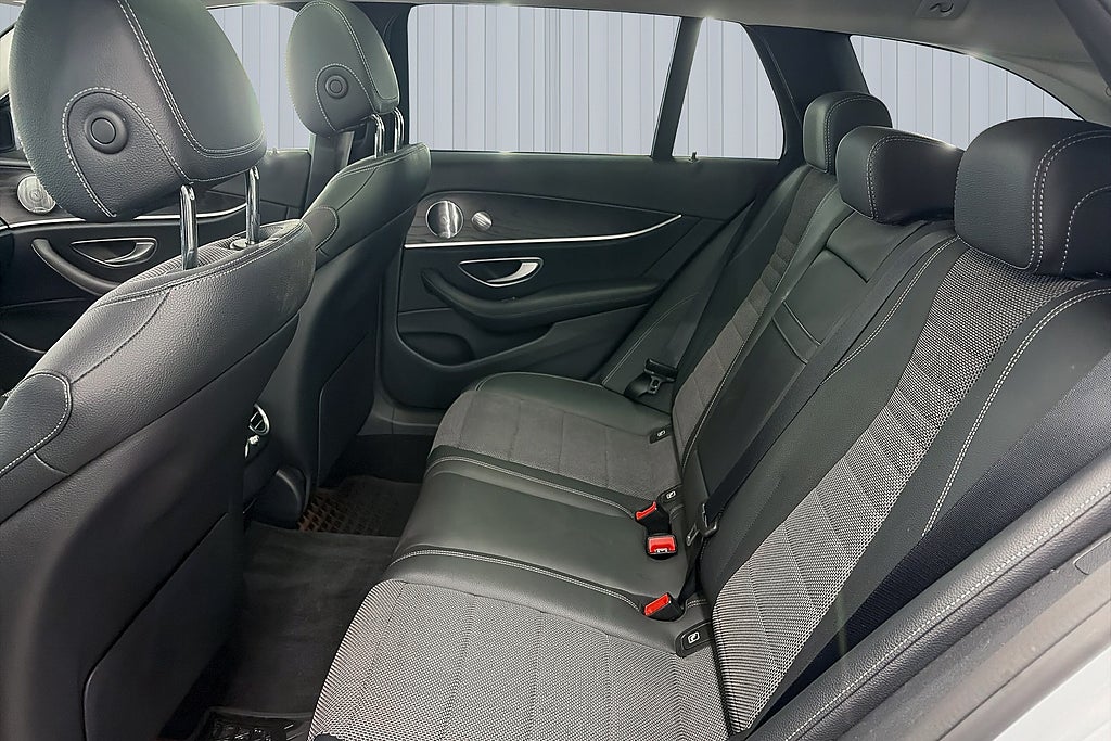 Mercedes-Benz E200 2020