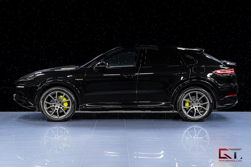 Porsche Cayenne E-Hyb Coupé Platinum Edt MOMS SportDesign 21" Pano ACC