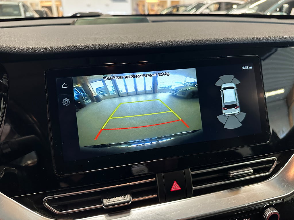 Kia Niro e- 64 kWh Advance Plus Ny bilsgaranti thumbnail