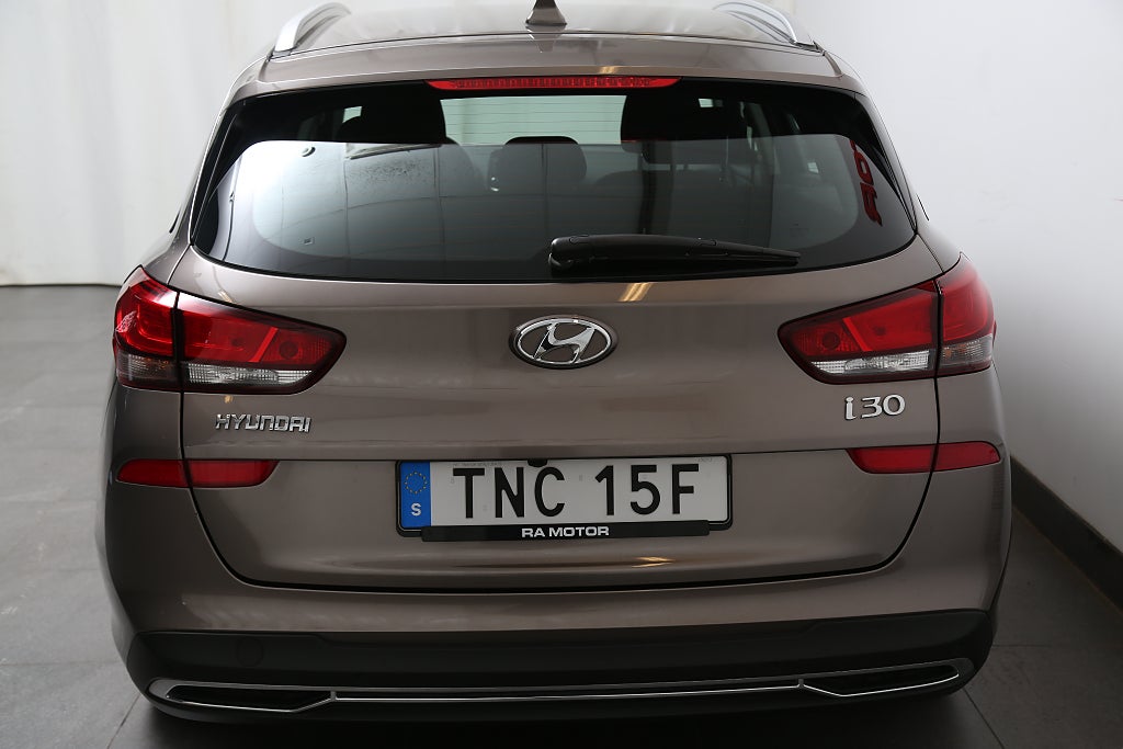 Hyundai i30 1,0 T-GDI 120hk 48V MHEV Essential Aut Kombi Nybilsg 2023
