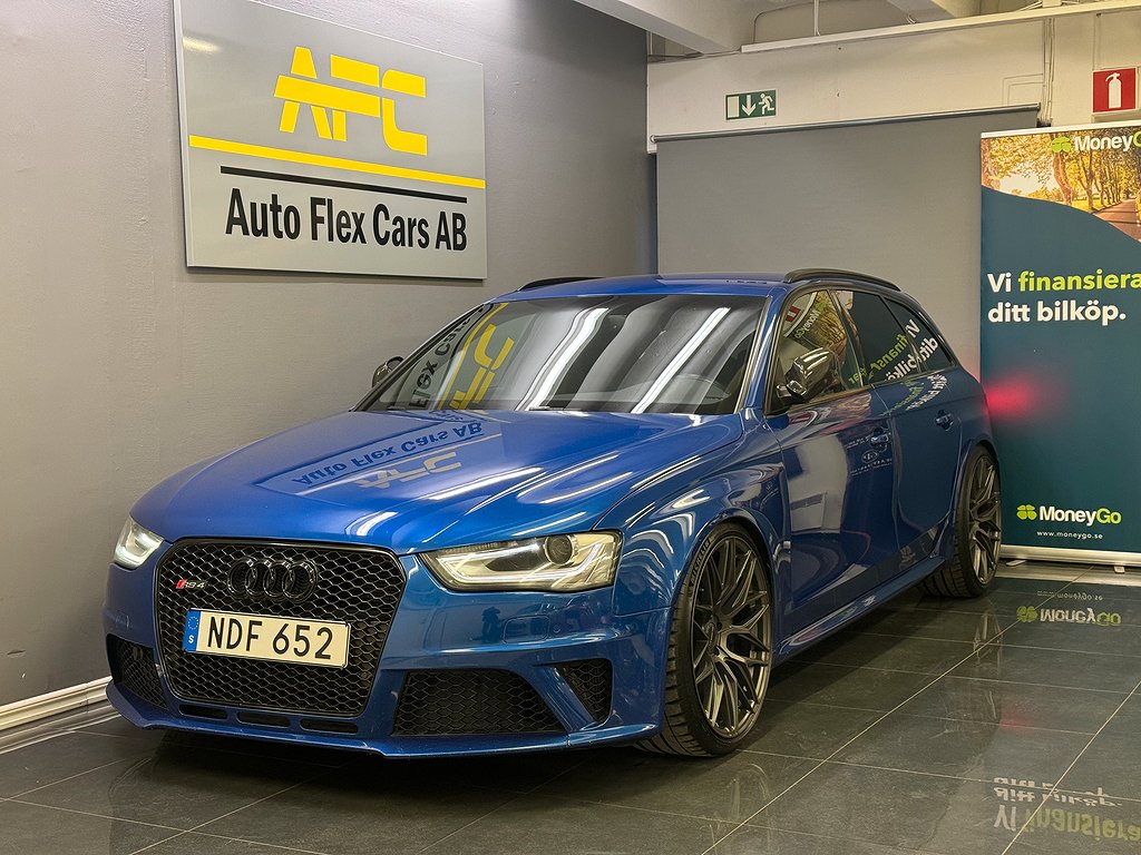 Audi RS4 Avant 4.2 FSI V8 /SV-SÅLD/B&O/GPS/GARDIN/20"