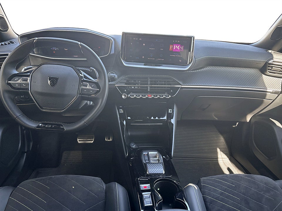 Bild på Peugeot 2008 GT Hybrid 145hk Aut B-KAMERA CARPLAY