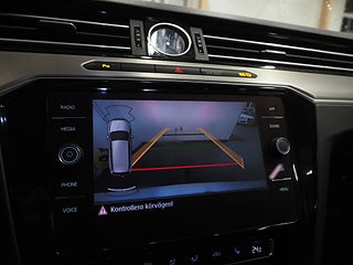 Kombi Volkswagen Passat 19 av 23