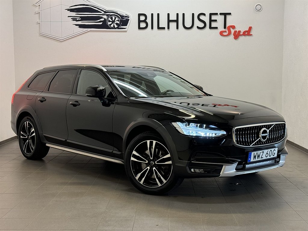 Volvo V90 Cross Country D4 AWD 190hk Värmare/Navi/Bkamera/Krok/Carplay