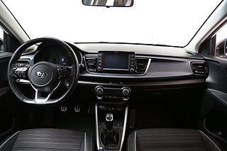 Halvkombi Kia Rio 16 av 23