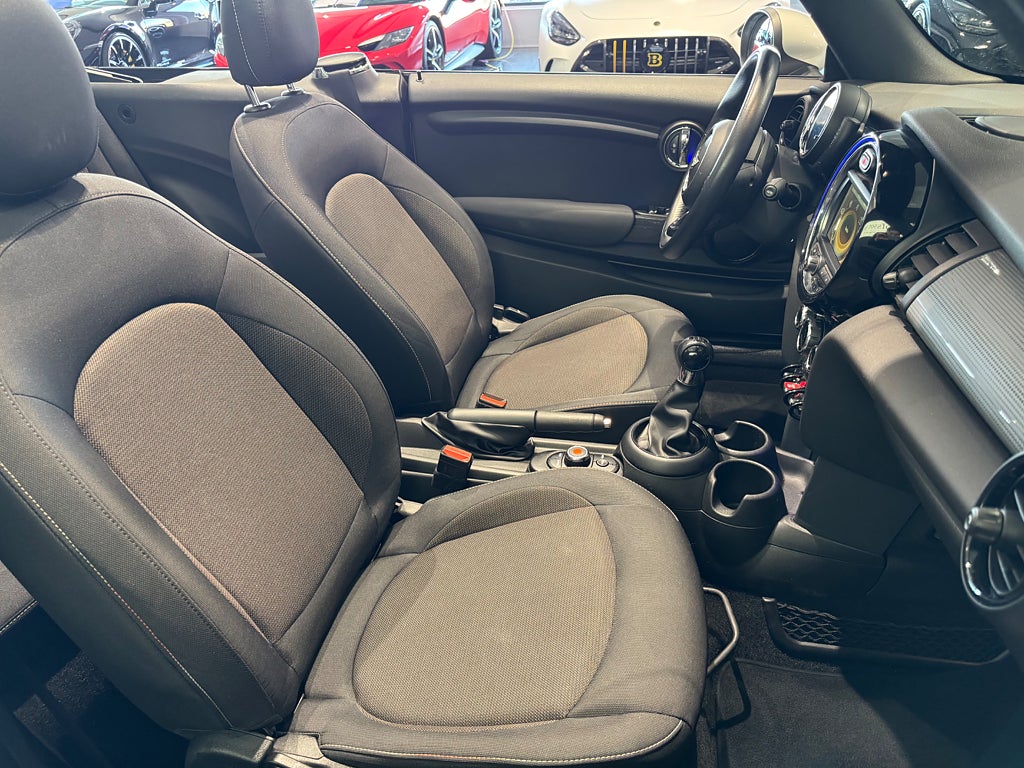MINI Cooper Convertible Pepper 136 hk - bild 6