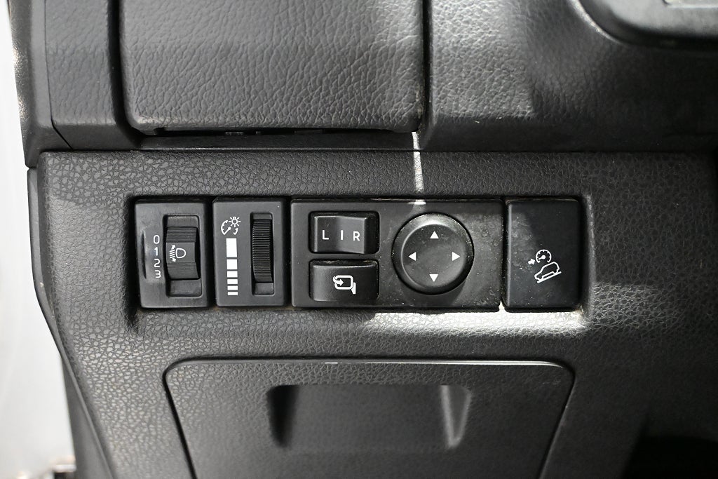 Isuzu D-Max 2019 - miniatyr 16