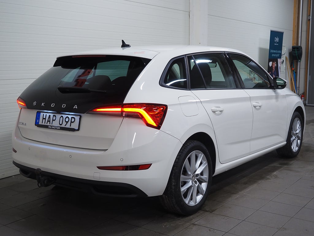 Skoda Scala 1.0 TSI 110hk Style Dragkrok Backkamera Adaptiv Farth 2023