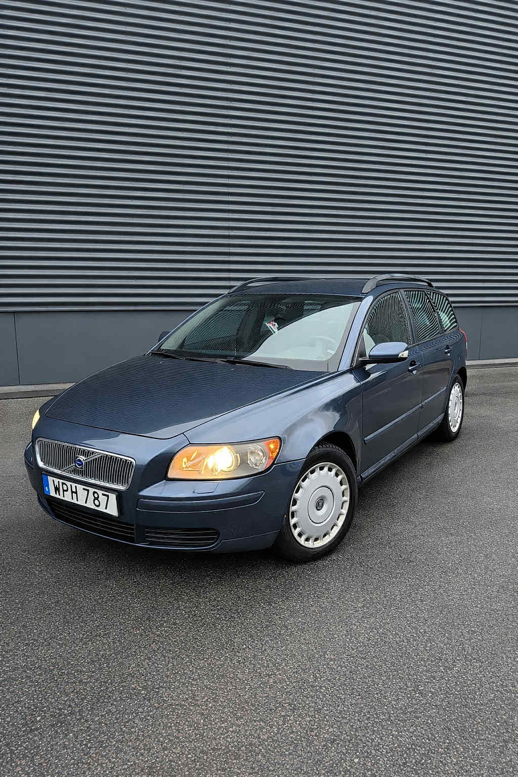 Volvo V50 2.4