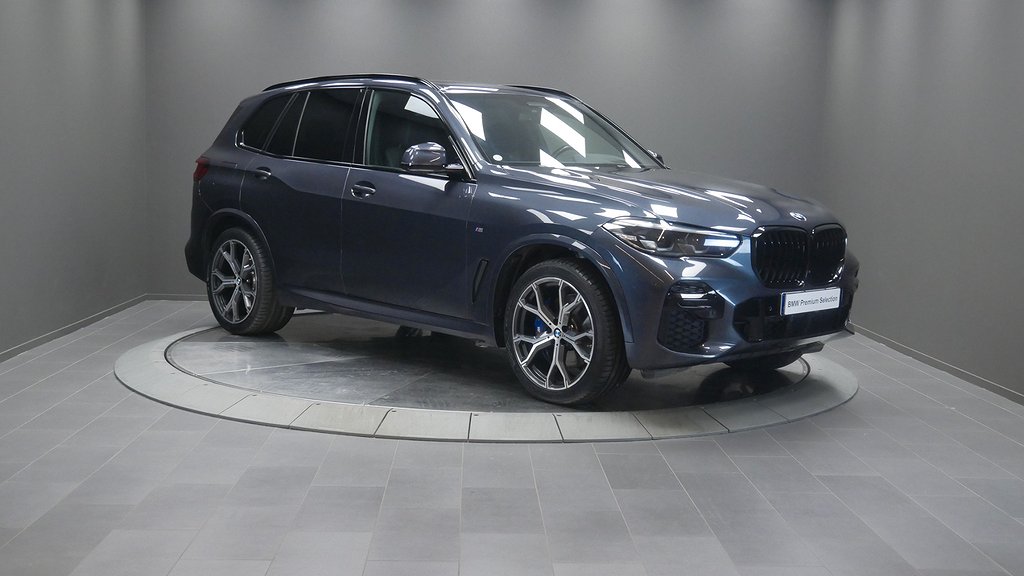 BMW X5 xDrive30d / M Sport / 7 sits/  B&W ljud / Innovation 