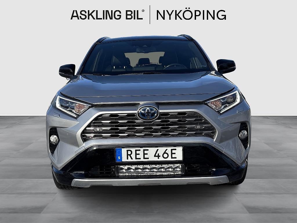 Toyota RAV4 2021 - miniatyr 5