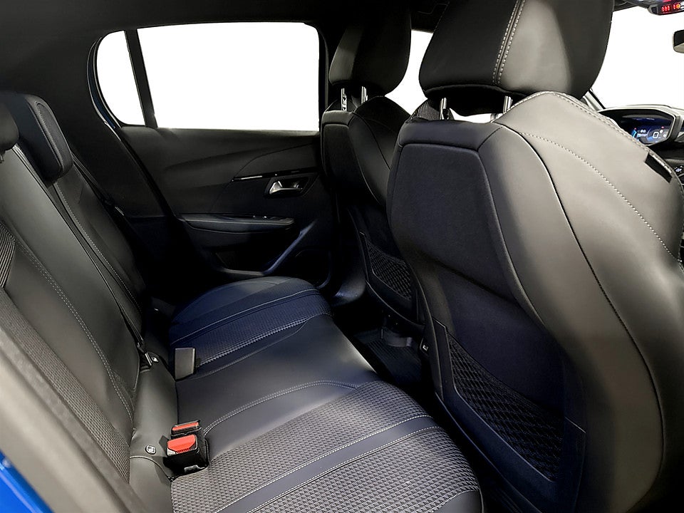 Bild på Peugeot E-208 GT 50kWh 136hk Aut NAV B-KAMERA CARPLAY