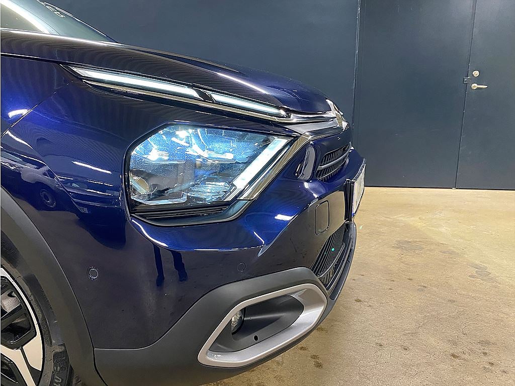 Bild på Citroën C4 Shine 1.2 PT 130hk Aut - 360-KAMERA