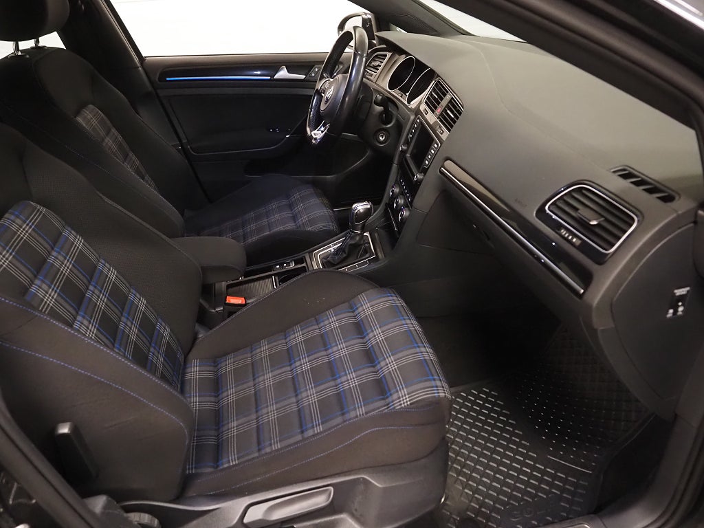 Volkswagen Golf GTE 1.4 TSI Plug-in 204hk Drag Backkamera 2016