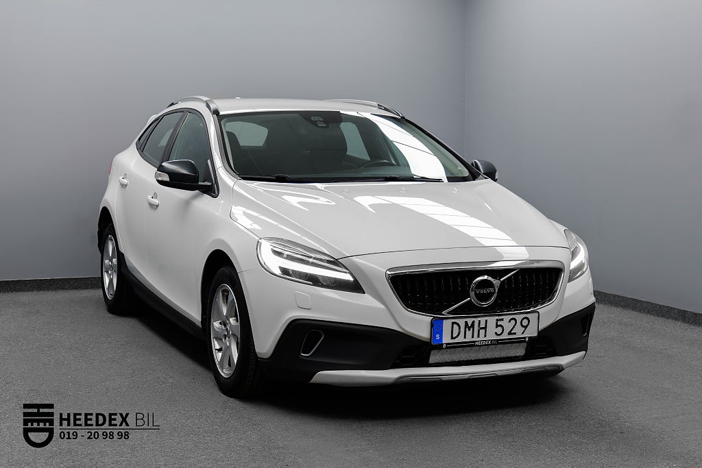 Volvo V40 Cross Country D3 Geartronic 150hk Edition LED VoC 1-ägare Värmare PDC