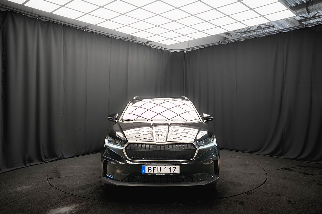 Skoda Enyaq iV 80x DRAG 360° HUD ELSTOL MINNE 1-ÄGARE MOMS 265hk