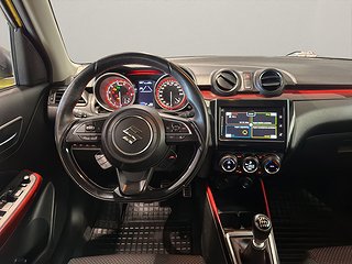 Halvkombi Suzuki Swift 6 av 15