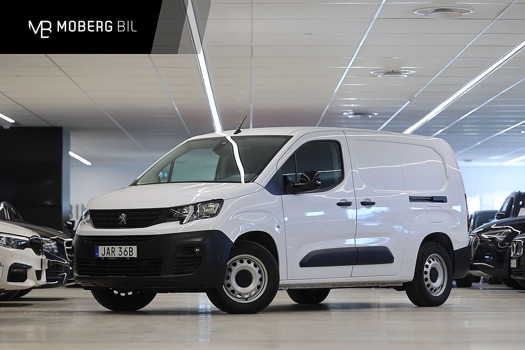 Peugeot Partner e-Partner L2 136hk V-Inrett Värmare Drag CarPlay MOMS