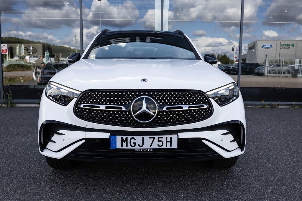 Mercedes-Benz GLC 300 e 4MATIC 9G-Tronic AMG Line Se spec!
