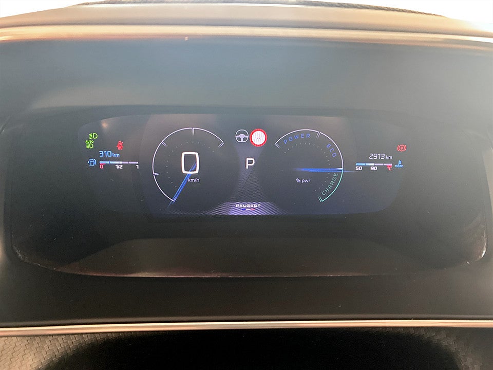 Bild på Peugeot 2008 GT Hybrid 145hk Aut CARPLAY B-KAMERA