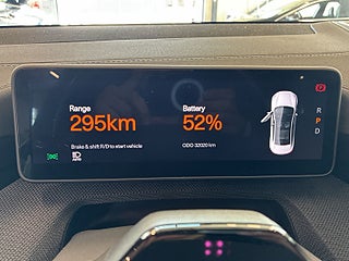 Polestar 4 Long range Single motor S&Vhjul/360Kamera/Helskinn/MOMS – bild 24