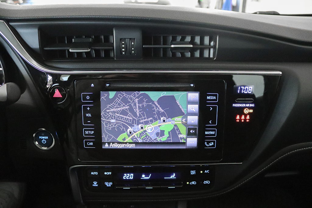 Toyota Auris Touring Sports Hybrid e-CVT Business Plus Navi