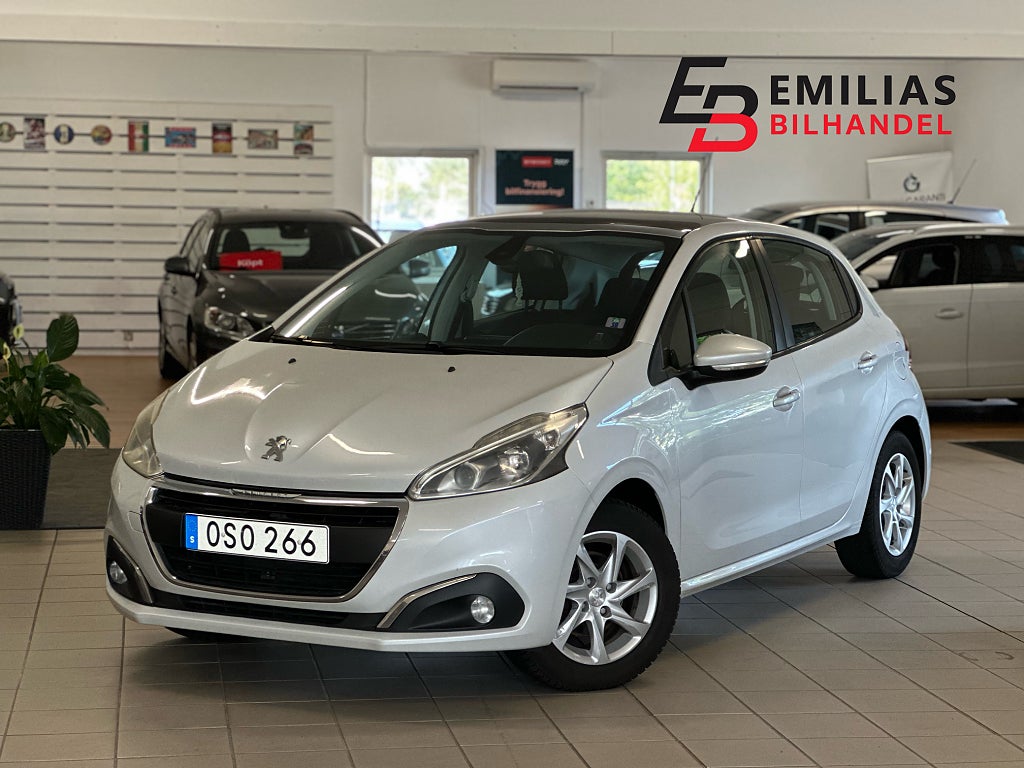 Peugeot 208 5-dörrar 1.2 PureTech Pano Bluetooth 82hk