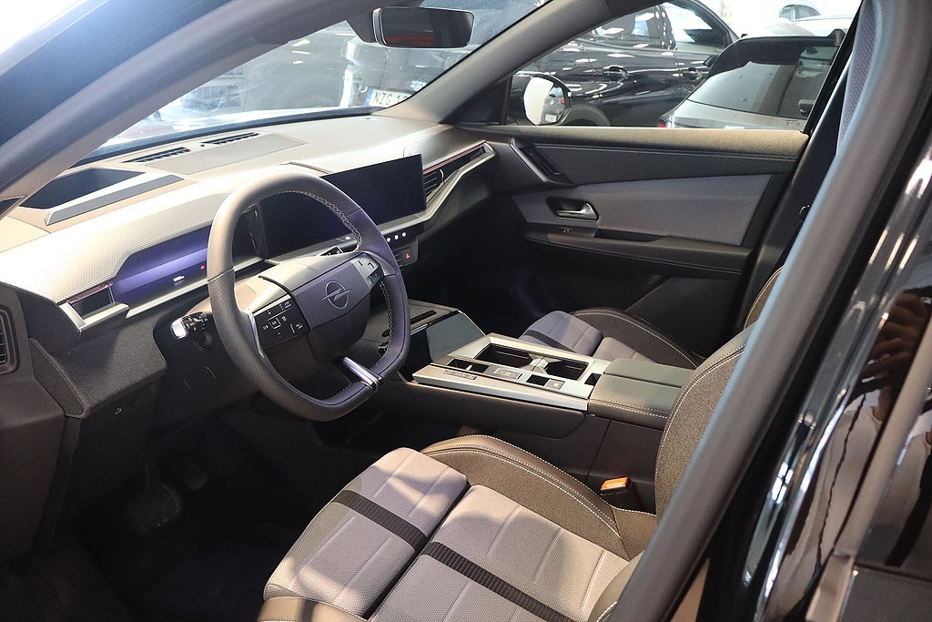 Bild på Opel Grandland GS Hybrid 136hk Aut - DRAG, PANORAMA