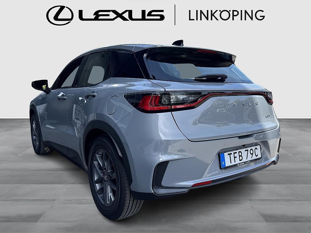 Lexus LBX 2025 - miniatyr 2