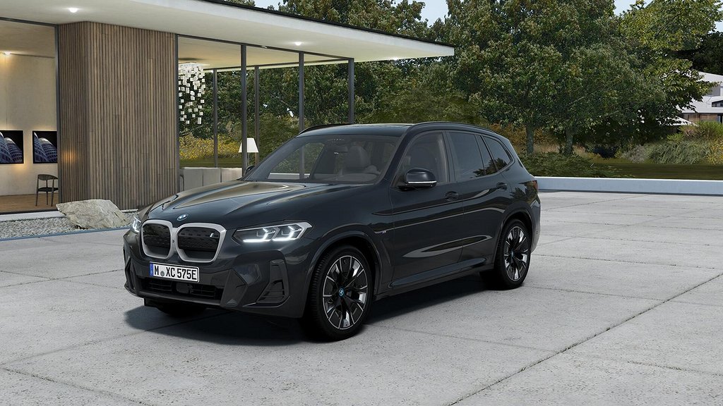 BMW iX3 M Sport Charged Plus 0.95% Ränta Drag Rattvärme Tonade Rutor