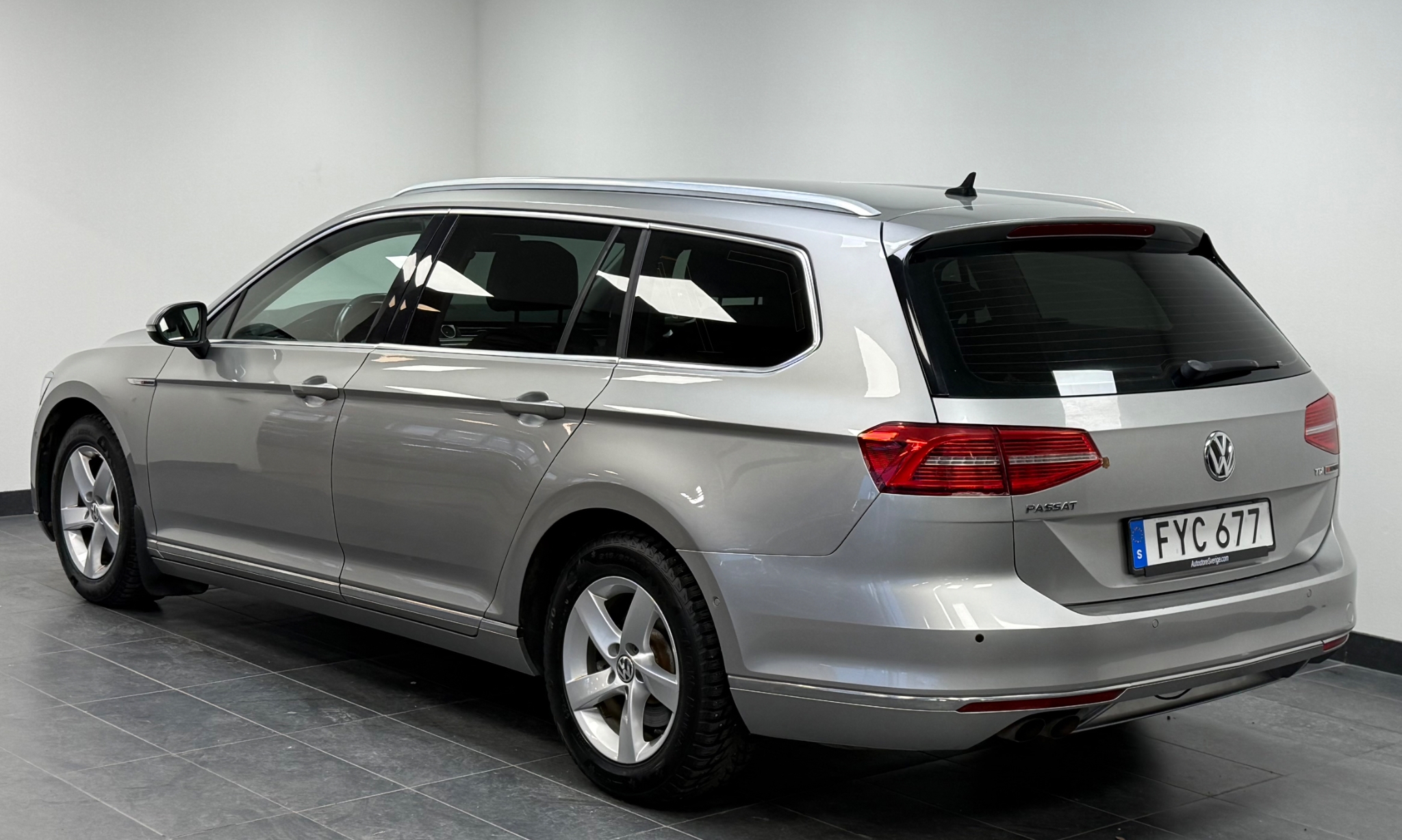 Volkswagen Passat 2015, bild 2/10