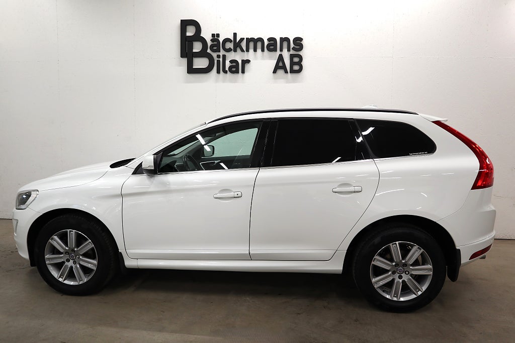 Volvo XC60 D3 Classic Momentum 150 hk Aut Navi Drag Kamera Värmare