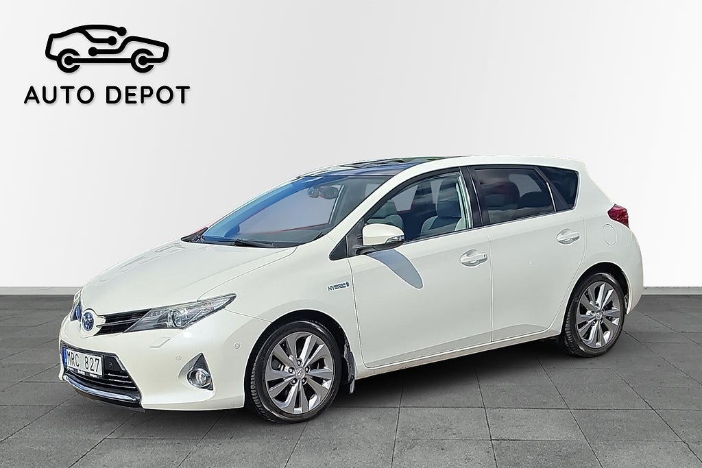 Toyota Auris Hybrid e-CVT Executive Pano P-Sensor B-Kamera Fullutrs