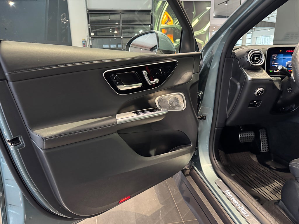 Mercedes-Benz GLC 300 de Coupé 4MATIC AMG Glastak 20tum Läder - bild 7