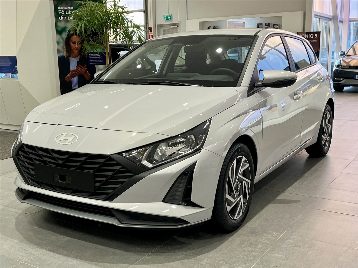Hyundai i20 1.0 T-GDi Manuell Essential 2027, bild 5/10