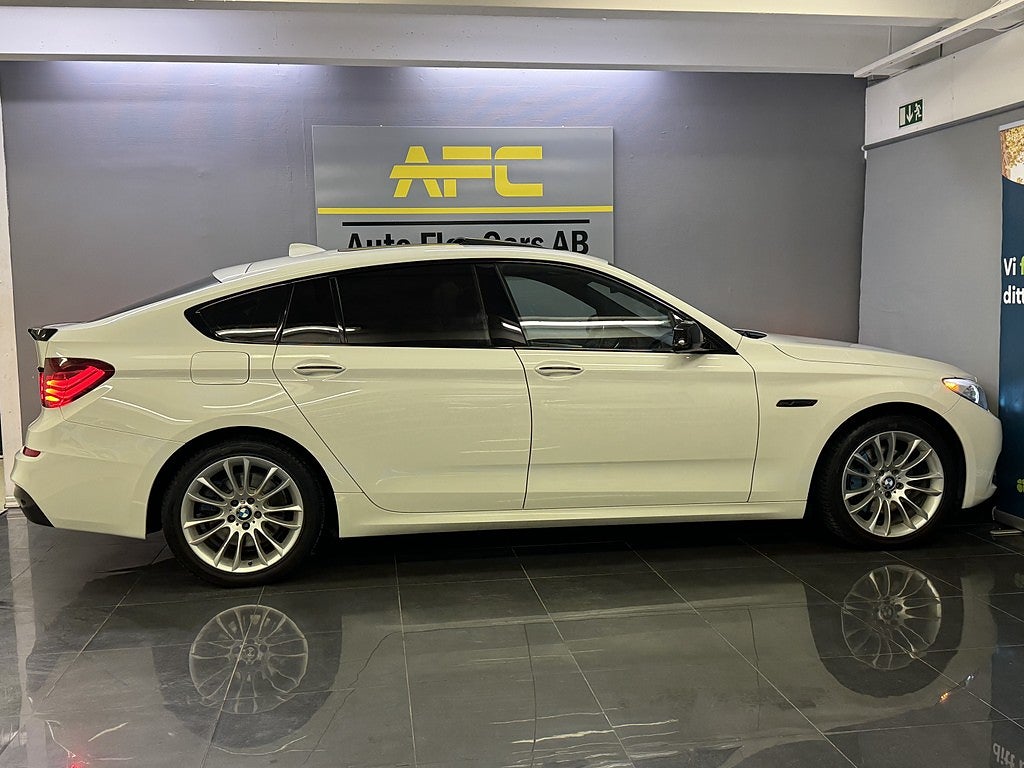 BMW 530D xDrive GT Steptronic M Sport | Pano | Drag | Värmare |