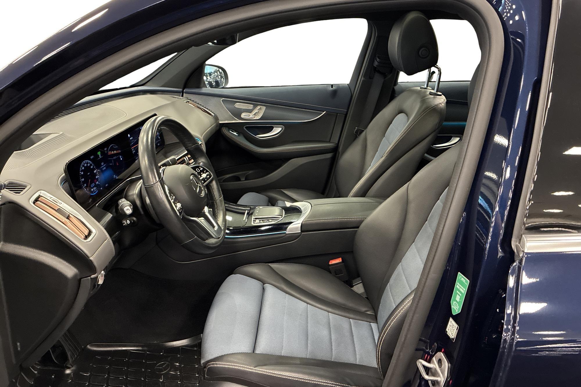 Mercedes-Benz EQC 2023, photo 7/52