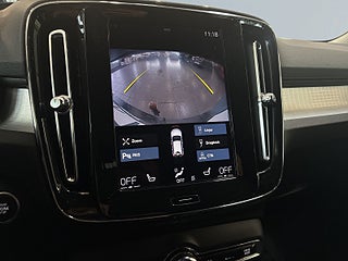 Volvo XC40 Recharge T4 DCT Inscription Expression S&V/Drag/kamera – bild 4