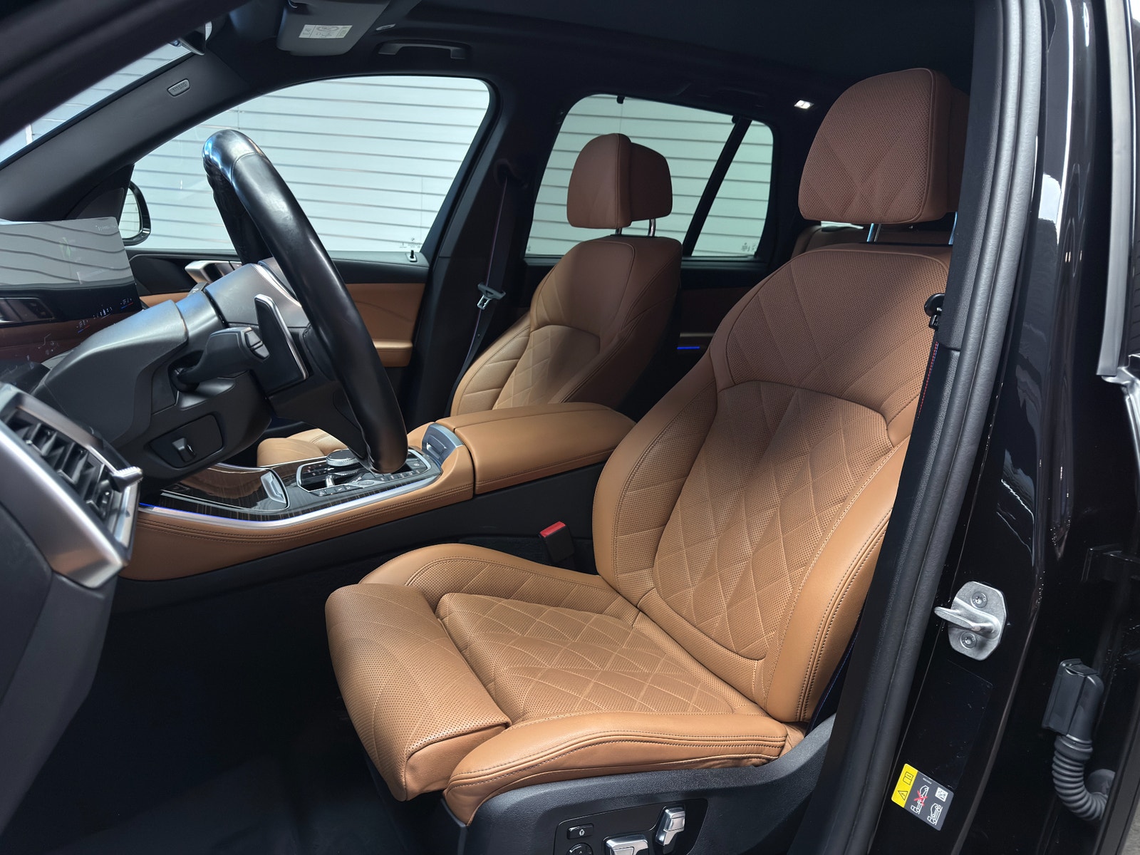 BMW X5 xDrive50e 490hk M-Sport | Innovation | Drag 2024 - miniatyr 17