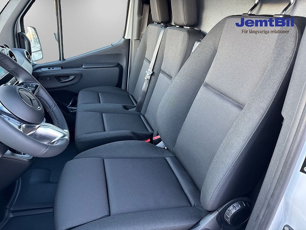 Mercedes-Benz Sprinter 2025 - miniatyr 12