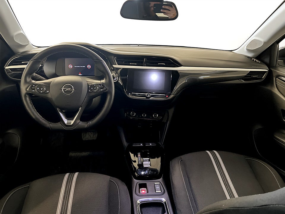 Bild på Opel Corsa-e D&T 50kWh 136hk Aut B-KAMERA CARPLAY