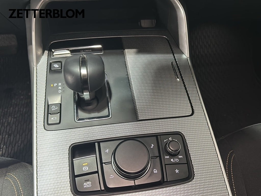 SUV Mazda CX-60 14 av 19