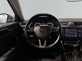 Skoda Superb Kombi 2.0 TDI 4x4 Business Edition L&K Drag Dvärm GPS Kamera SoV