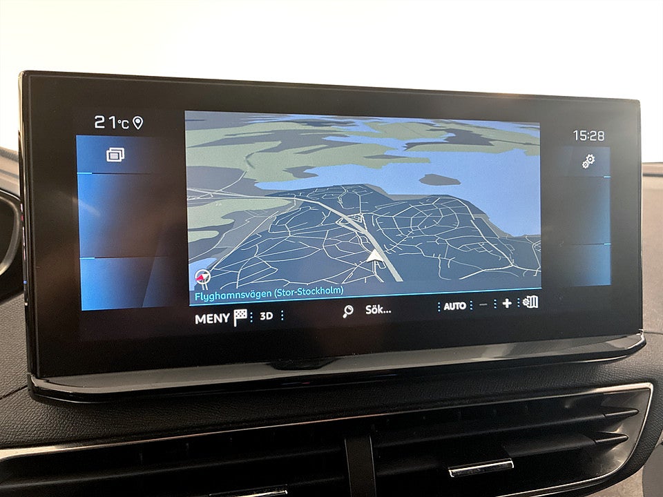 Bild på Peugeot 5008 GT 1.2 PT 130hk Aut 7-SITS B-KAMERA CARPLAY