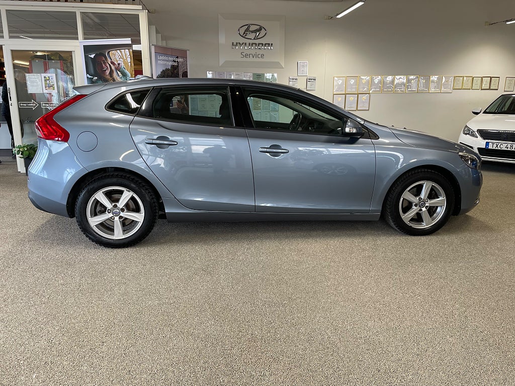 Volvo V40 2017 - miniatyr 5