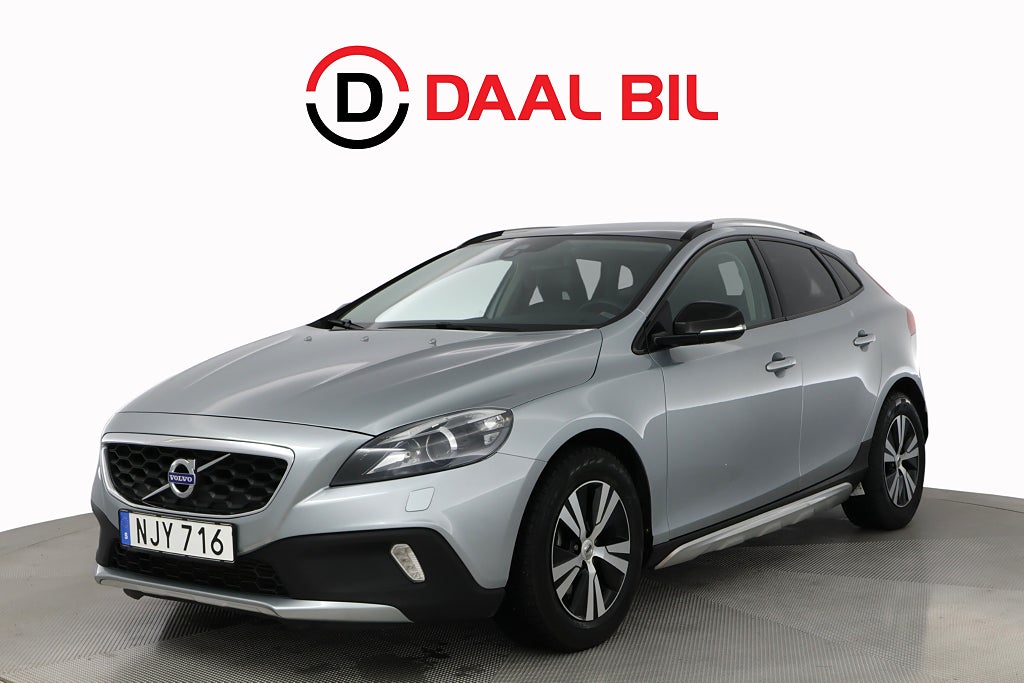 Volvo V40 Cross Country D4 177HK SUMMUM PANORAMA DRAGKROK P-VÄRM LÄDER 