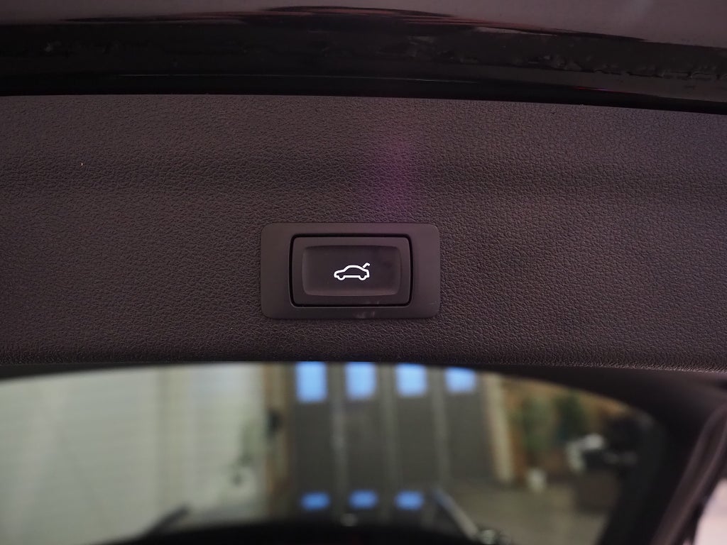 Audi A6 Avant 45 TFSI quattro TFSI MHEV 245hk Navi Värmare Drag 2020