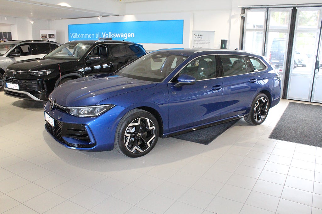 Volkswagen Passat Sportscombi eHybrid 1.5 TSI R Line